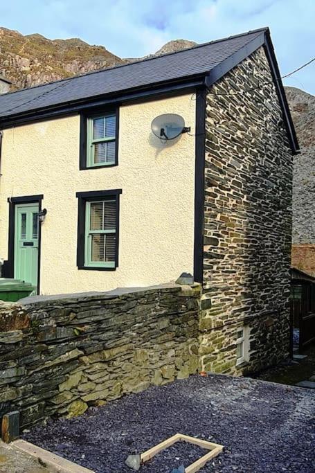 Quarrymans Cottage In Snowdonia Blaenau Ffestiniog Exterior photo